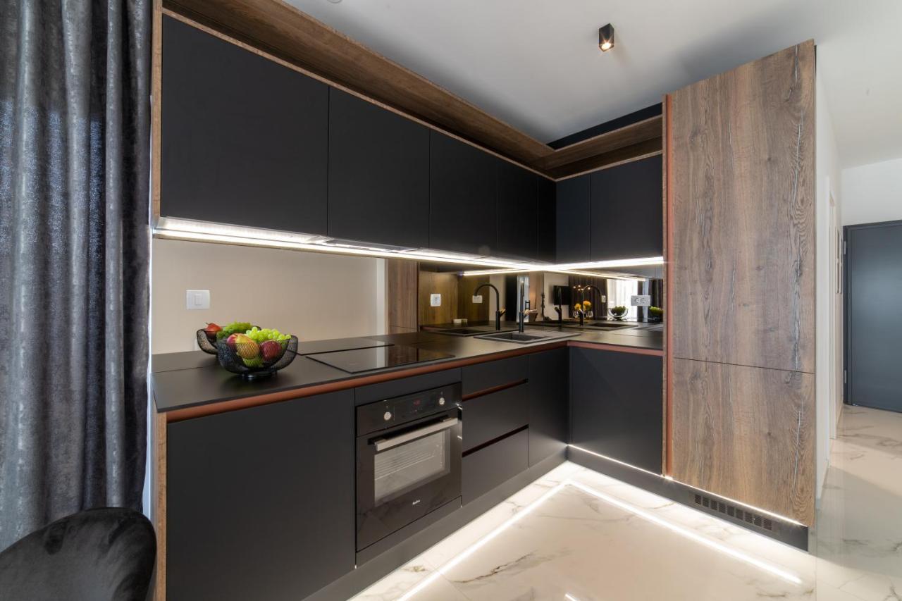 Luxury Apartment Vagabundo 2 Free Parking Trogir Extérieur photo