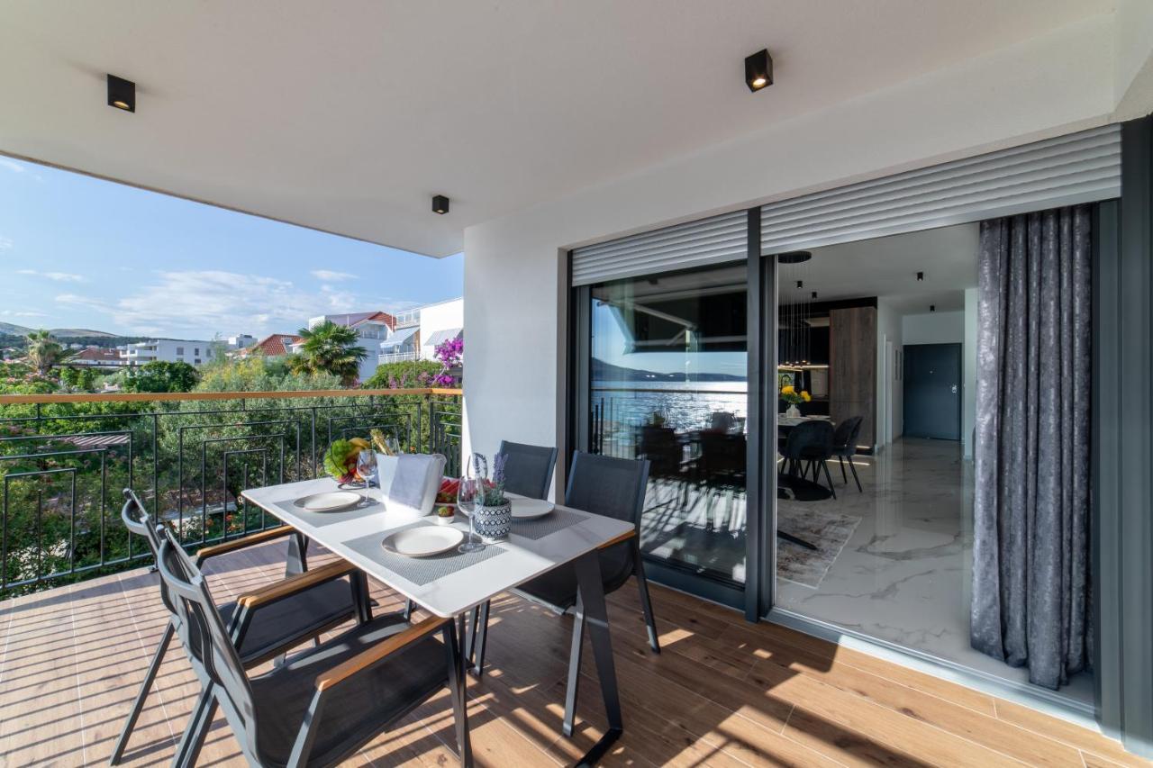 Luxury Apartment Vagabundo 2 Free Parking Trogir Extérieur photo